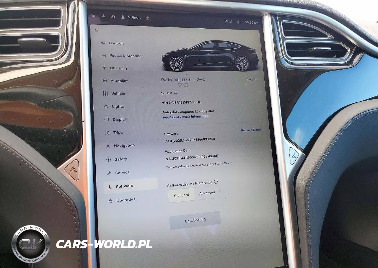 2015 Tesla Model S 70 VIN:5YJSA1S15FF100848 - 9
