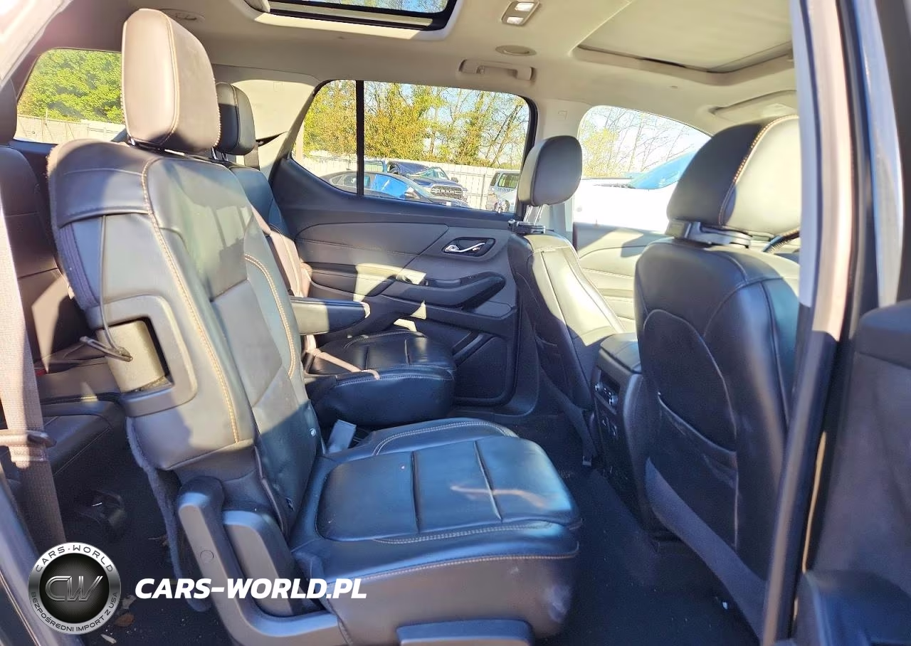 2018 Chevrolet Traverse Lt VIN:1GNEVHKWXJJ211037 - 11
