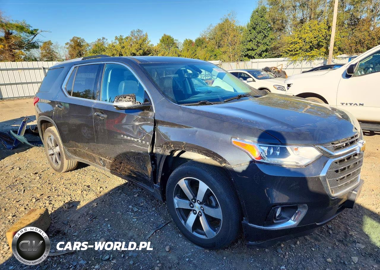 2018 Chevrolet Traverse Lt VIN:1GNEVHKWXJJ211037 - 4