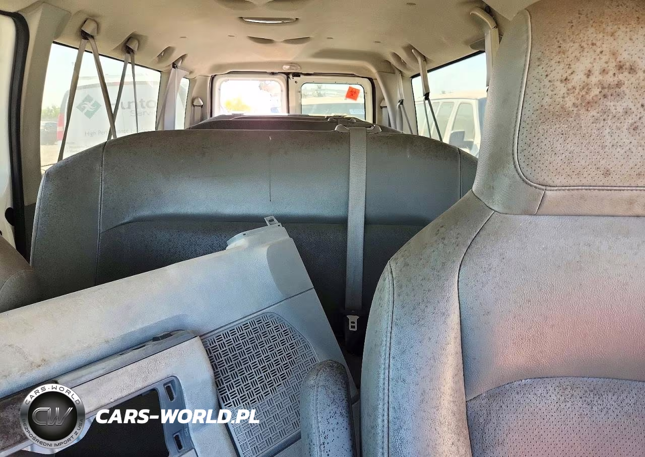 2009 Ford Econoline E350 Super Duty Wagon VIN:1FBSS31L49DA17696 - 10