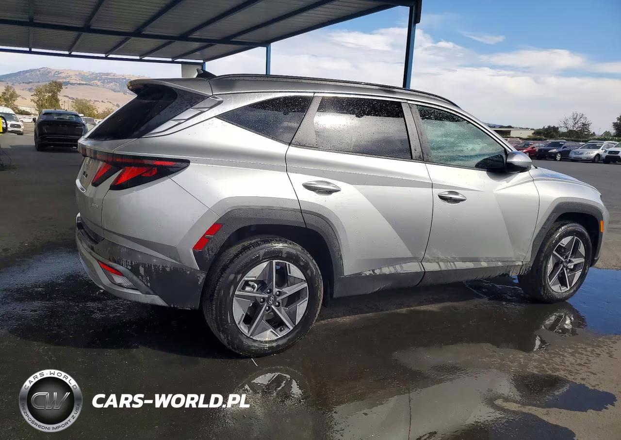 2026 Hyundai Tucson Sel VIN:5NMJBCDE7TH762526 - 3
