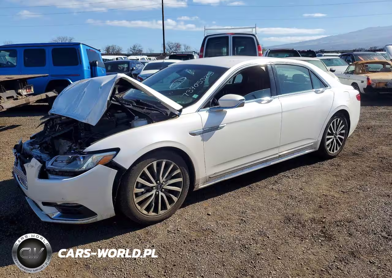 2017 Lincoln Continental Select