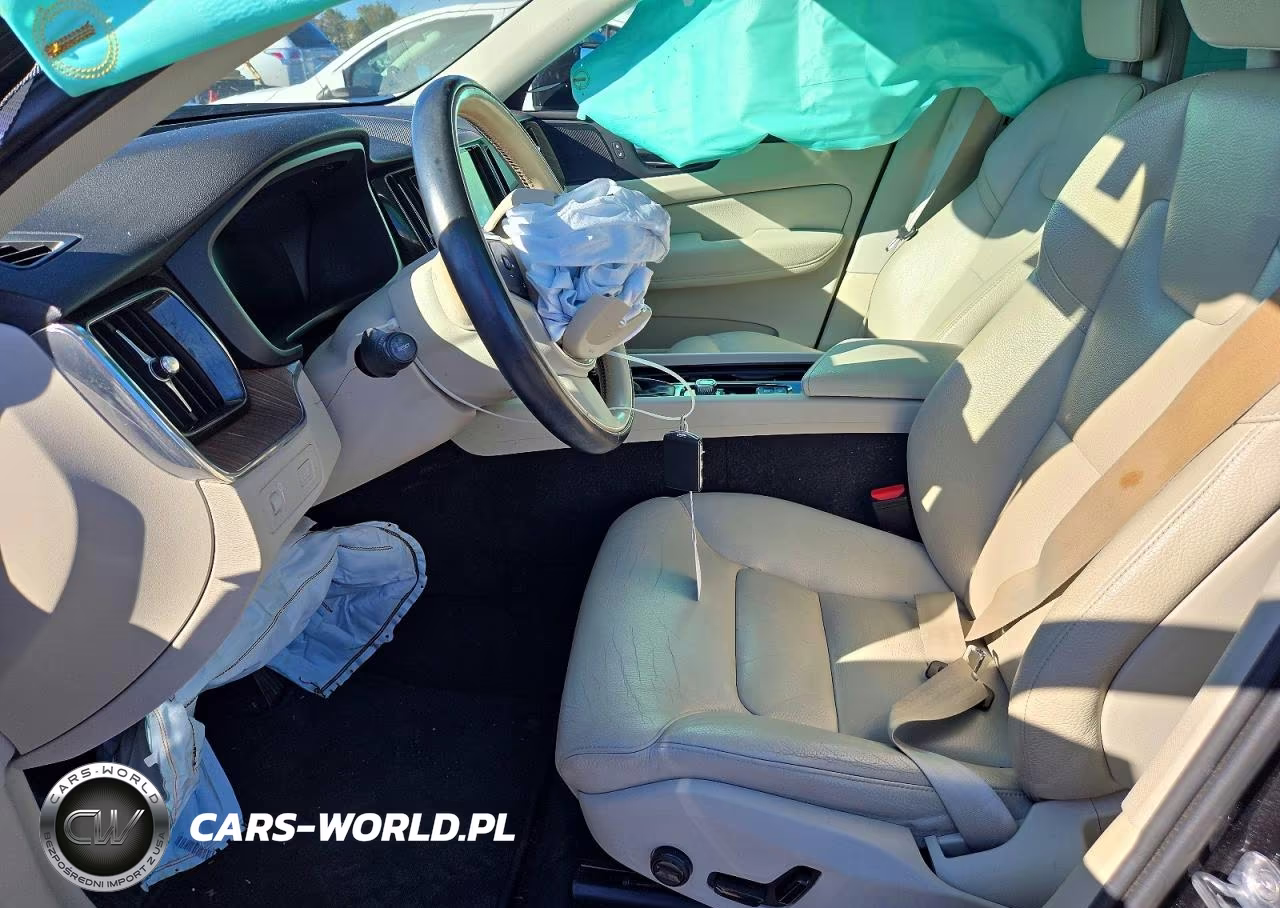 2019 Volvo Xc60 T5 VIN:LYV102RK8KB184677 - 7