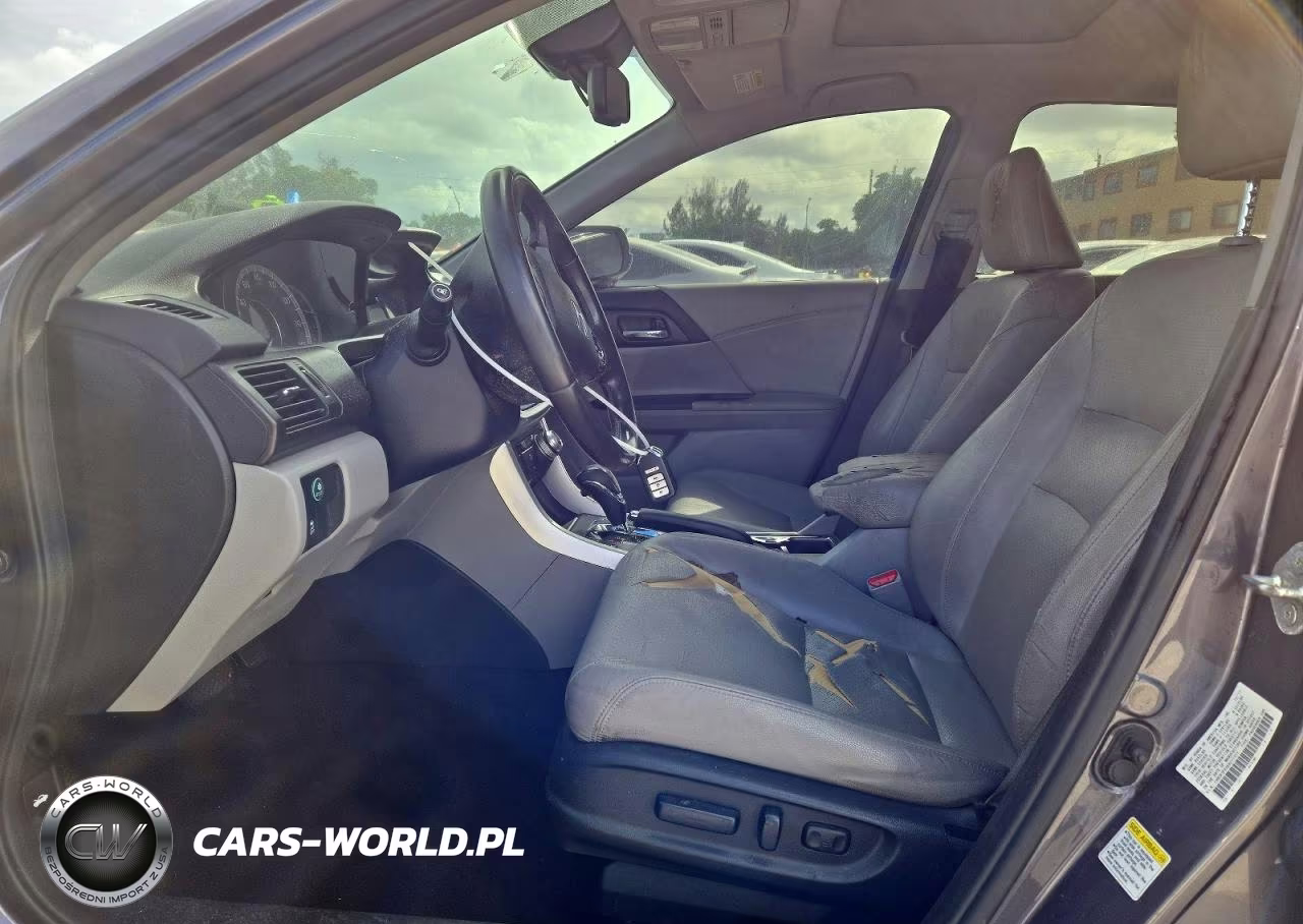 2014 Honda Accord Touring VIN:1HGCR3F95EA017311 - 7
