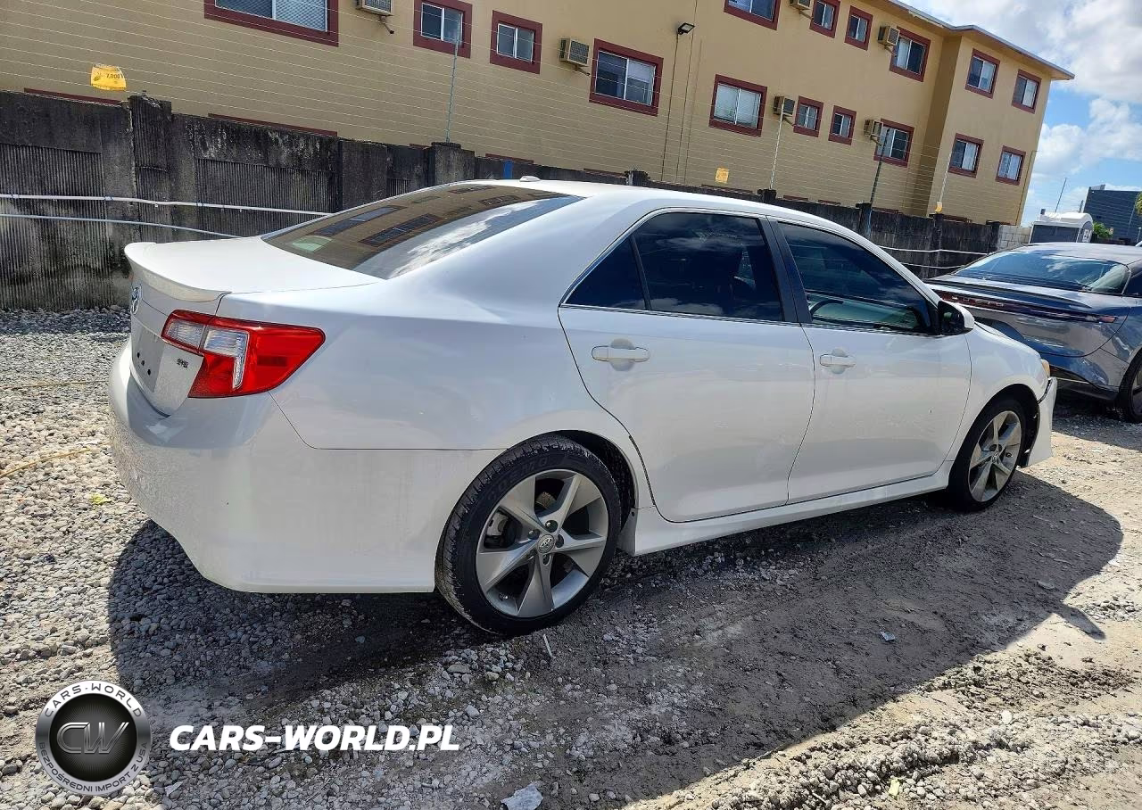 2012 Toyota Camry Se Sport Limited Edition VIN:4T1BF1FK4CU634930 - 3
