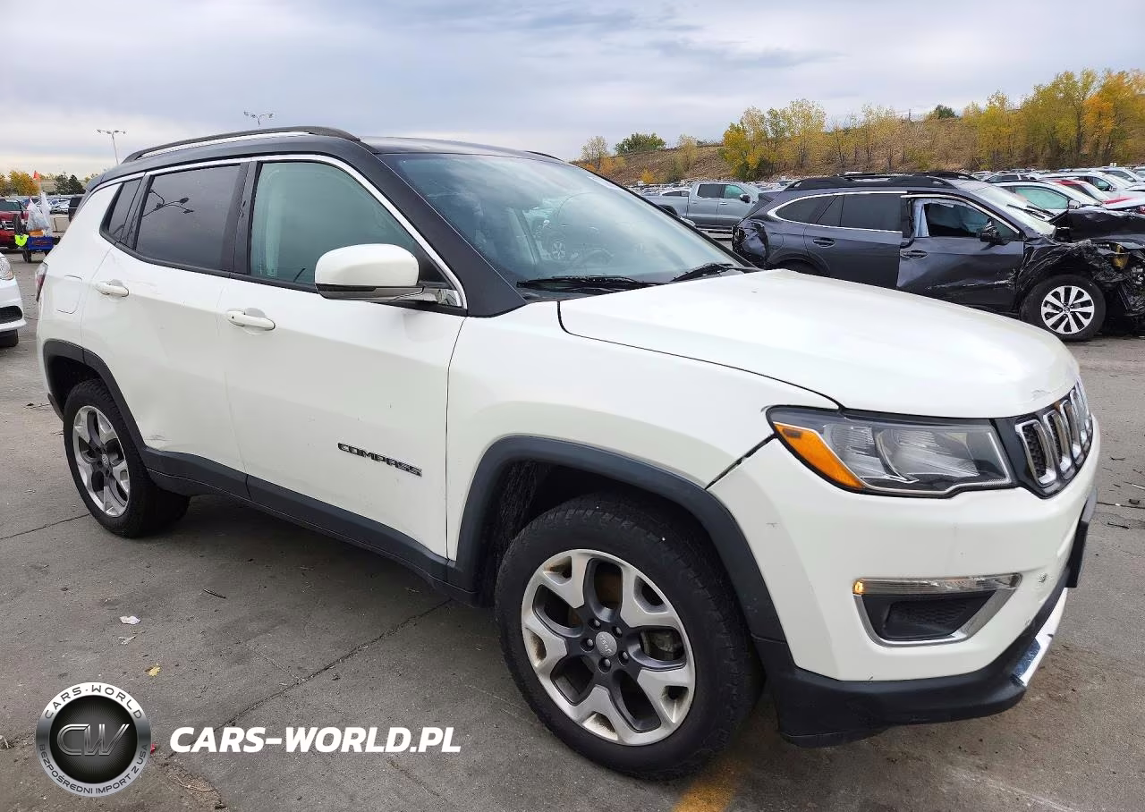 2018 Jeep Compass Limited VIN:3C4NJDCB6JT163229 - 4
