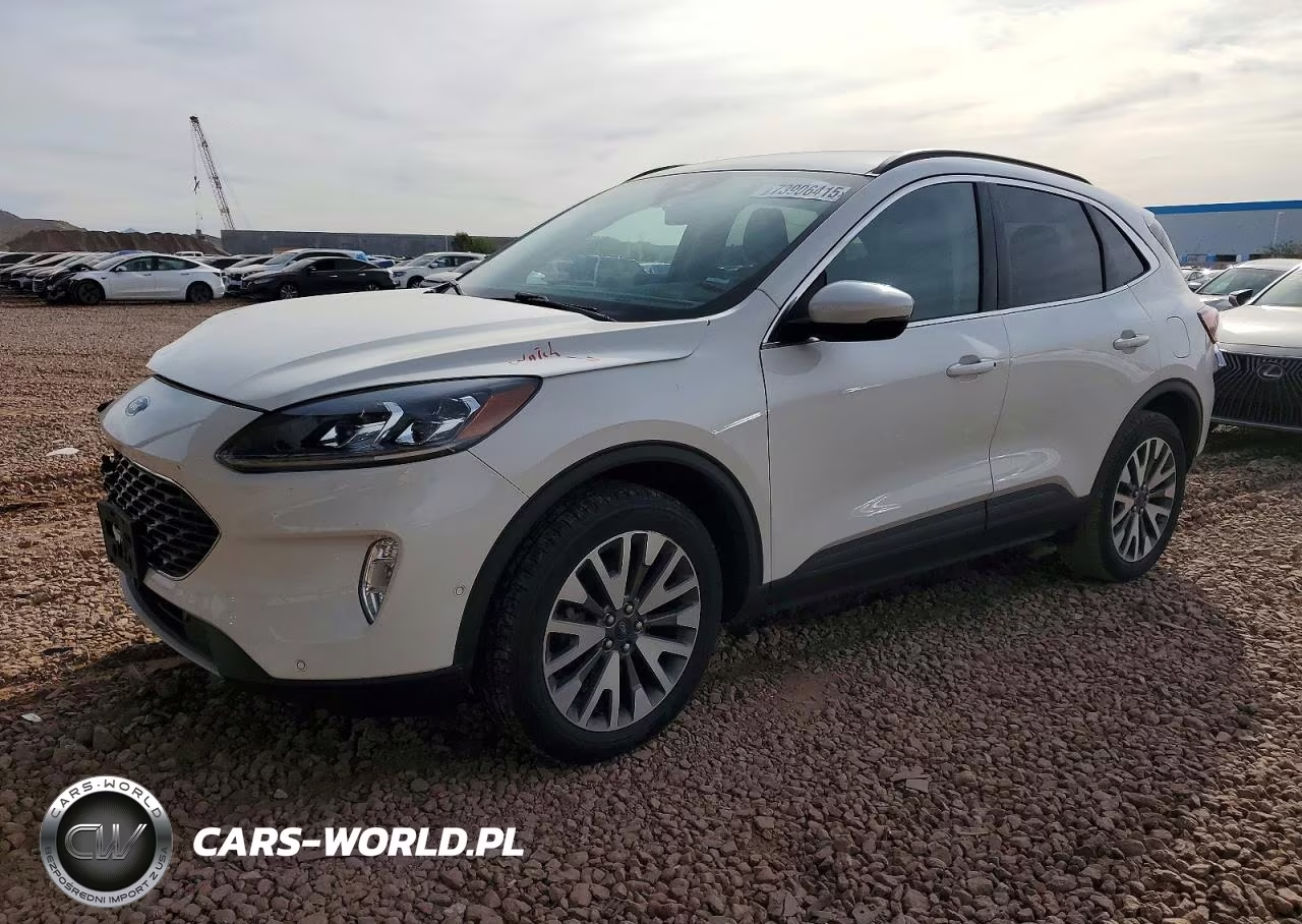2020 Ford Escape Titanium
