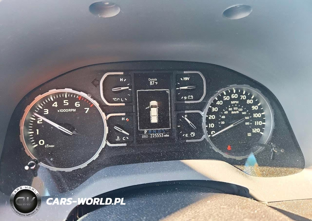 2018 Toyota Tundra Crewmax Sr5 VIN:5TFEM5F17JX131927 - 9