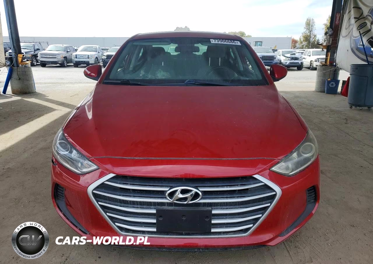 2018 Hyundai Elantra Sel VIN:5NPD84LF5JH385769 - 5