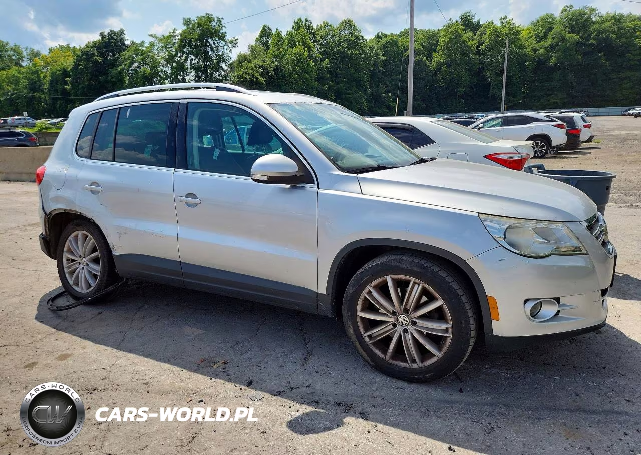 2011 Volkswagen Tiguan S VIN:WVGBV7AXXBW522595 - 4
