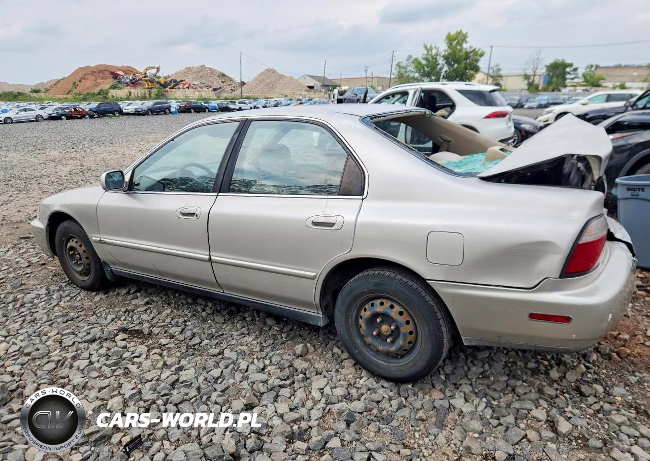 1996 Honda Accord Value VIN:1HGCD5693TA269906 - 2