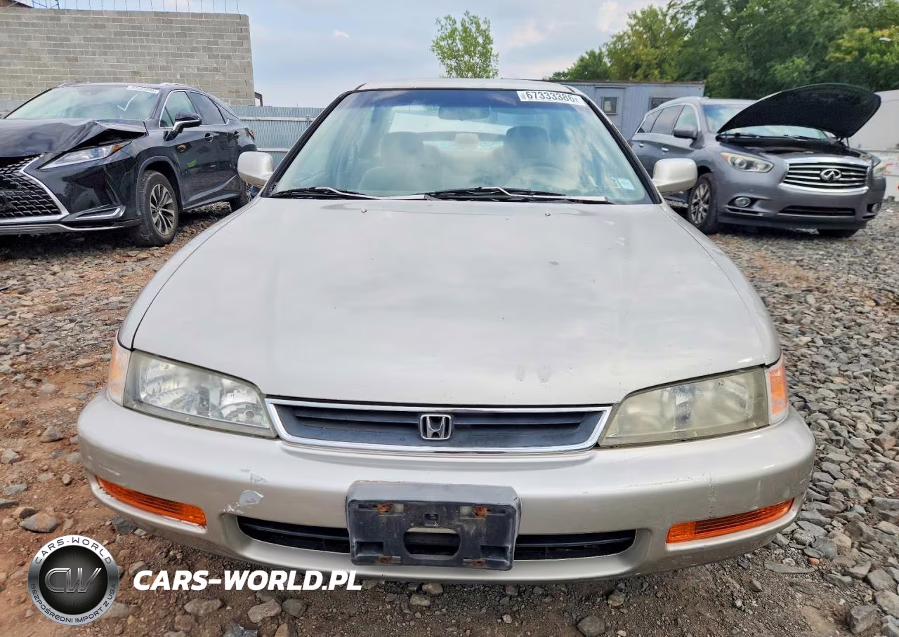 1996 Honda Accord Value VIN:1HGCD5693TA269906 - 5