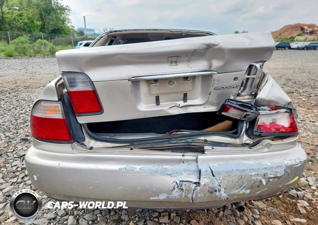1996 Honda Accord Value VIN:1HGCD5693TA269906 - 6