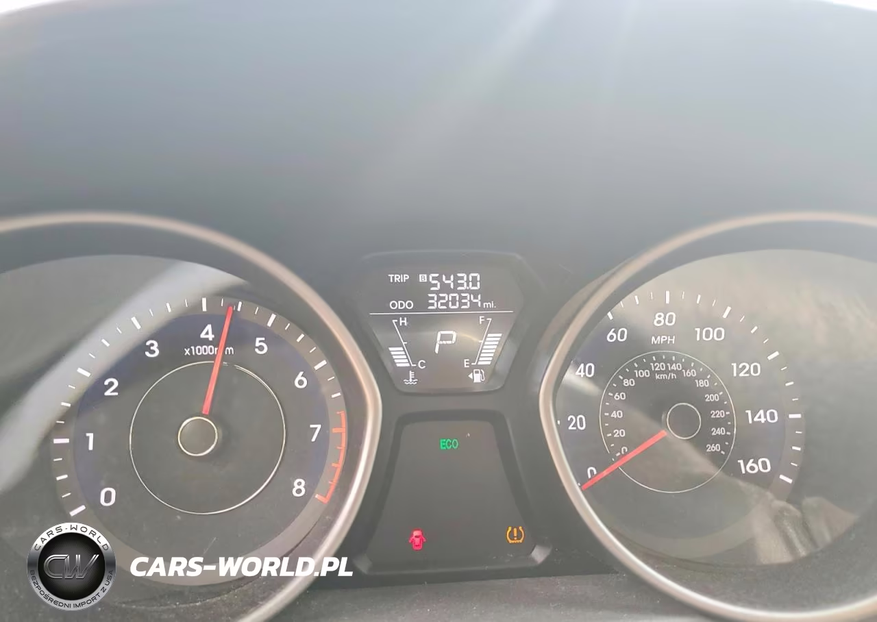 2013 Hyundai Elantra Limited VIN:5NPDH4AE6DH334117 - 9
