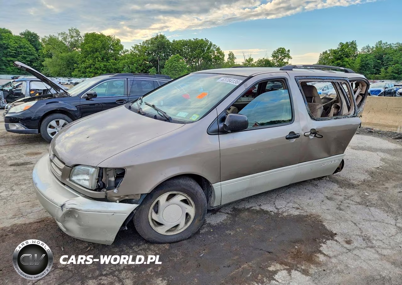 1999 Toyota Sienna Xle VIN:4T3ZF13C9XU127529 - 1