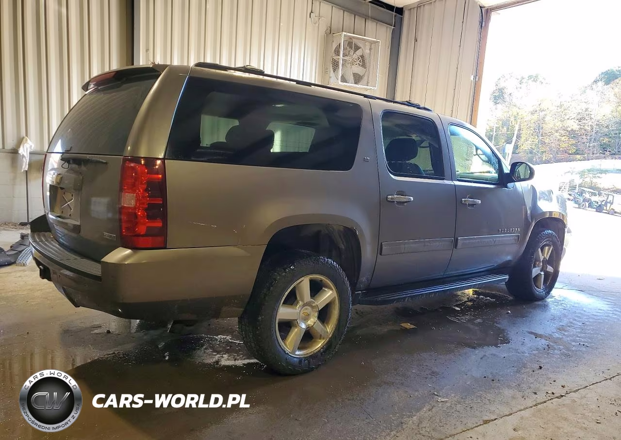 2011 Chevrolet Suburban K1500 Lt VIN:1GNSKJE39BR231769 - 3
