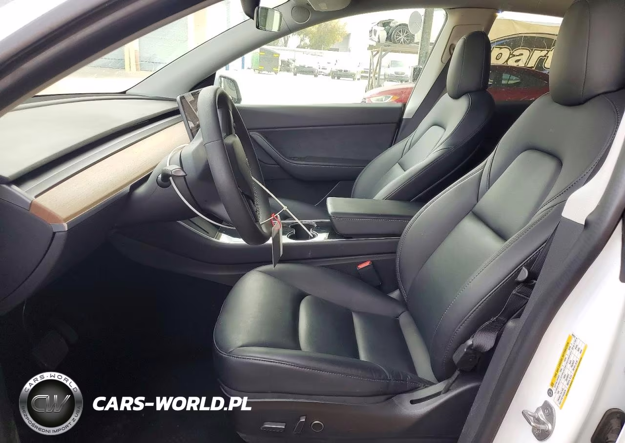 2021 Tesla Model Y VIN:5YJYGDEE3MF096918 - 7