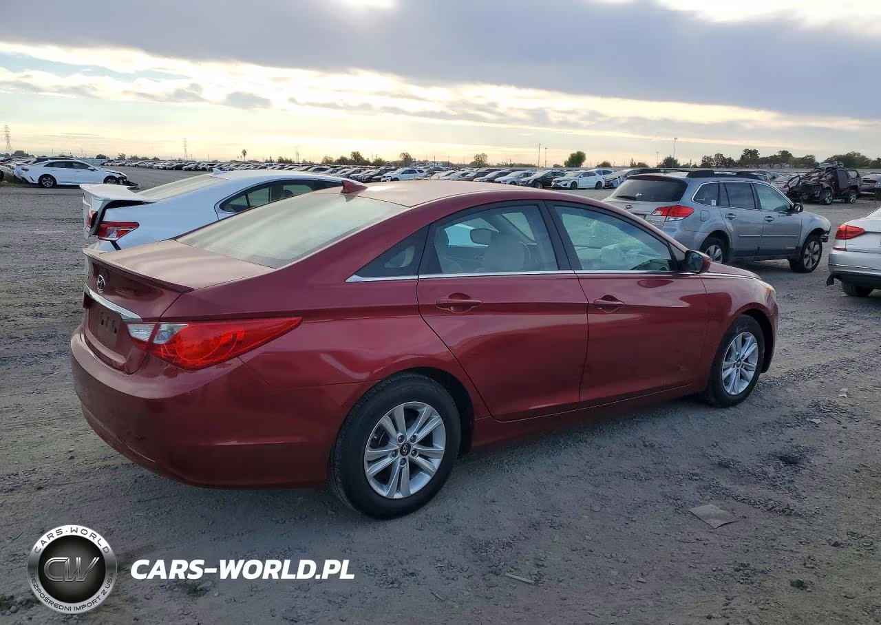 2013 Hyundai Sonata Gls VIN:5NPEB4AC4DH729563 - 3