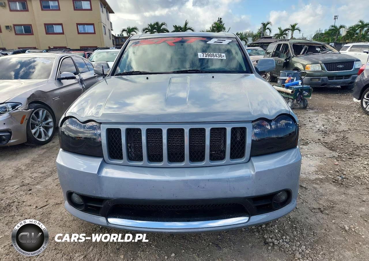 2006 Jeep Grand Cherokee Srt8 VIN:1J8HR78376C218114 - 5