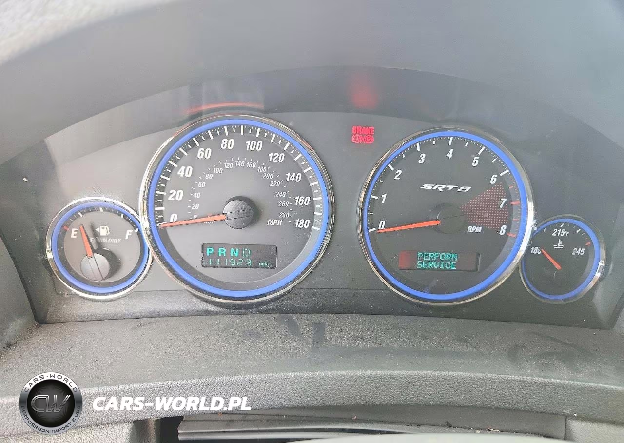 2006 Jeep Grand Cherokee Srt8 VIN:1J8HR78376C218114 - 9