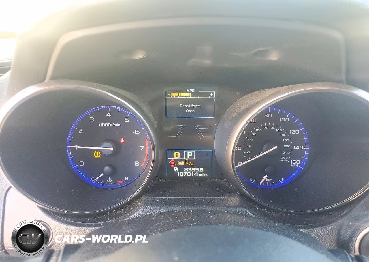 2019 Subaru Outback Touring VIN:4S4BSETCXK3359035 - 9