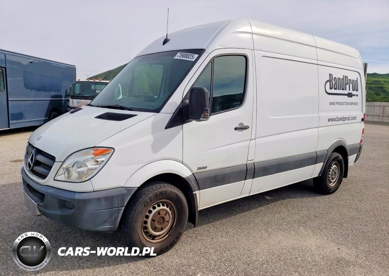 2013 Mercedes-Benz Sprinter 2500