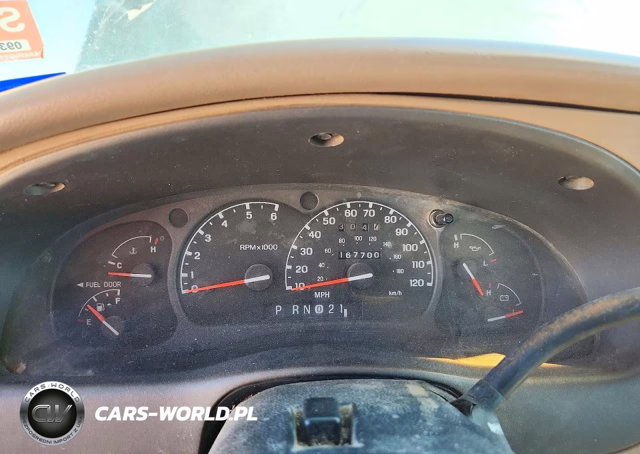 2001 Mazda B3000 Cab Plus VIN:4F4YR16U01TM07655 - 9