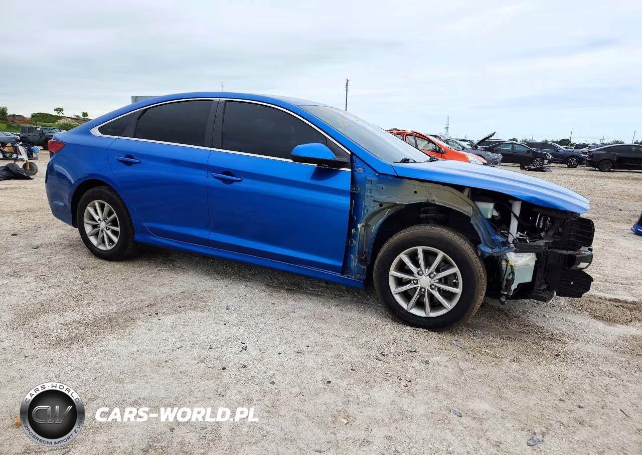 2018 Hyundai Sonata Se VIN:5NPE24AF2JH662127 - 4