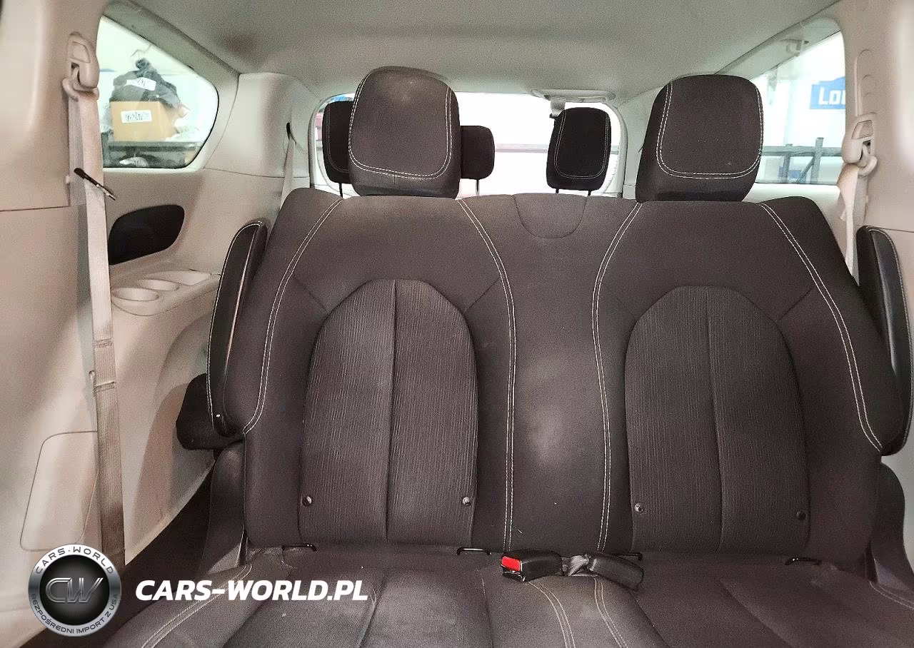 2020 Chrysler Voyager L VIN:2C4RC1AG5LR243605 - 10