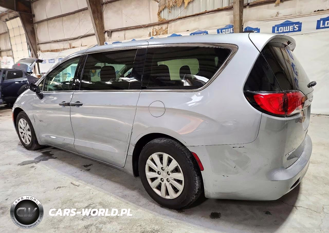 2020 Chrysler Voyager L VIN:2C4RC1AG5LR243605 - 2