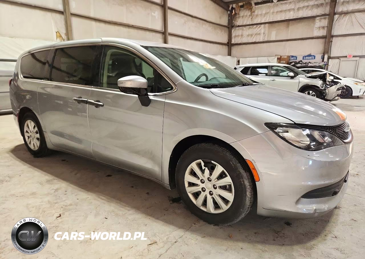 2020 Chrysler Voyager L VIN:2C4RC1AG5LR243605 - 4
