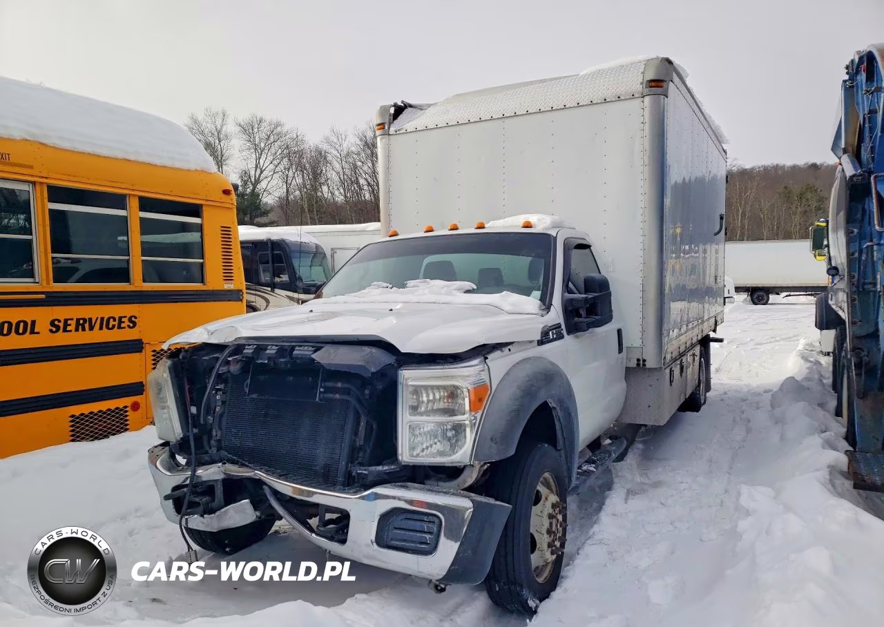 2012 Ford F550 Super Duty Box Truck
