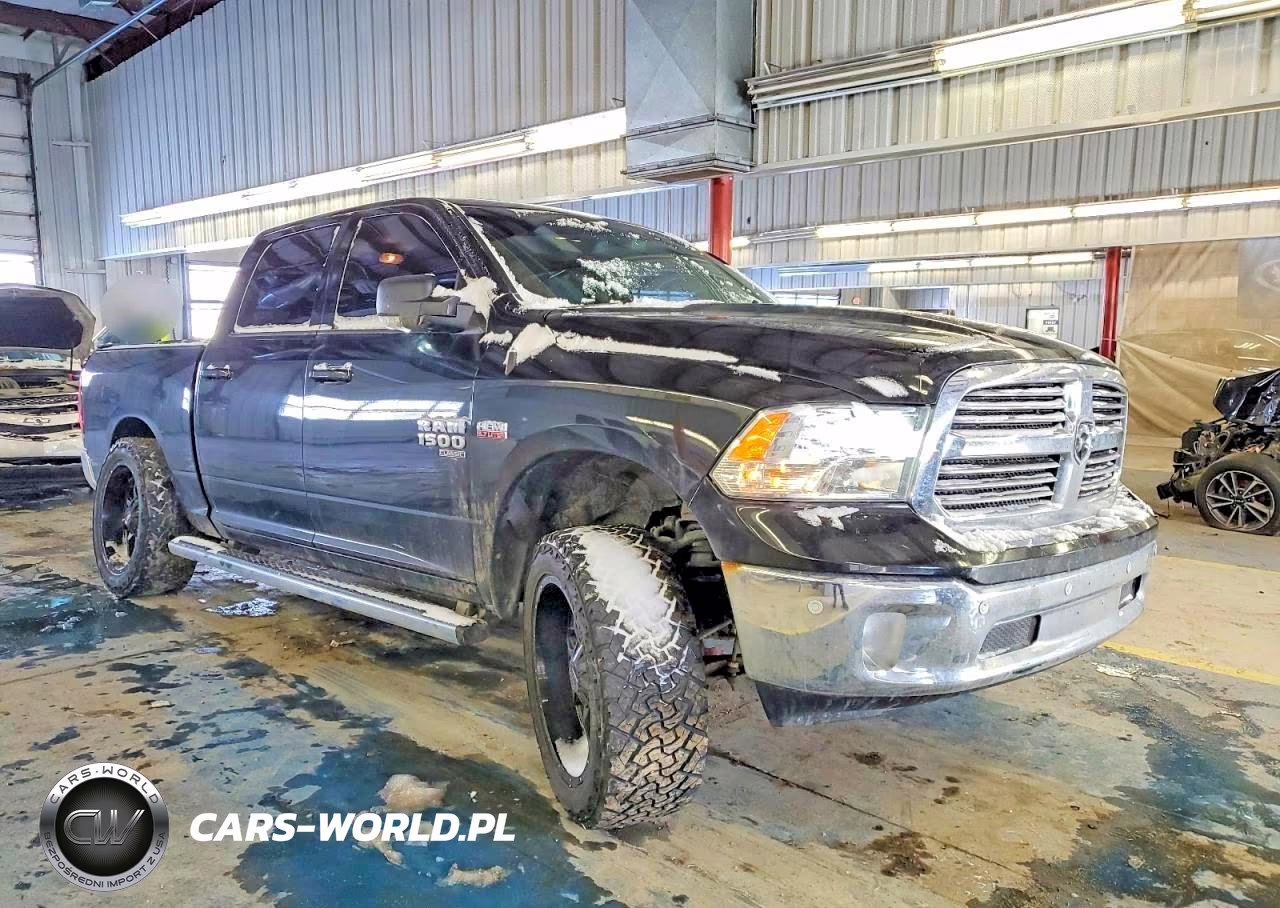 2019 Ram 1500 Classic Slt VIN:1C6RR7LT1KS545294 - 4