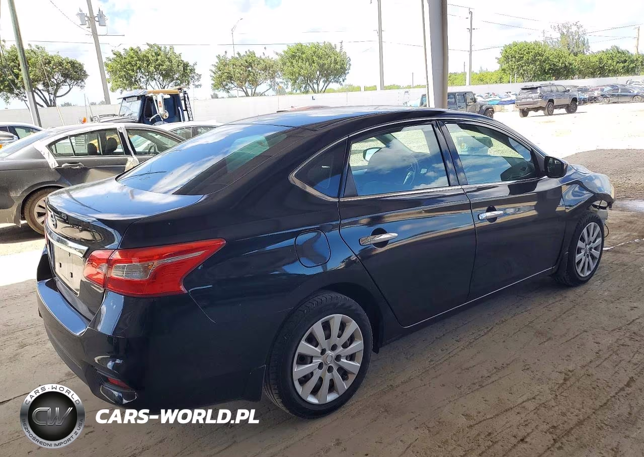 2016 Nissan Sentra S VIN:3N1AB7AP5GY209787 - 3