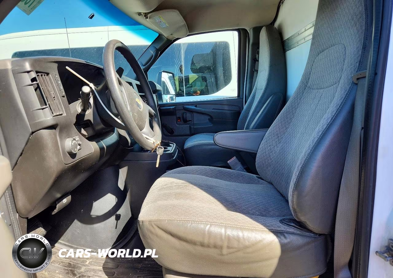 2015 Chevrolet Express G4500 VIN:1GB6G5CG5F1112327 - 7