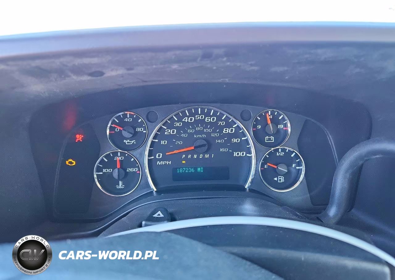2015 Chevrolet Express G4500 VIN:1GB6G5CG5F1112327 - 9