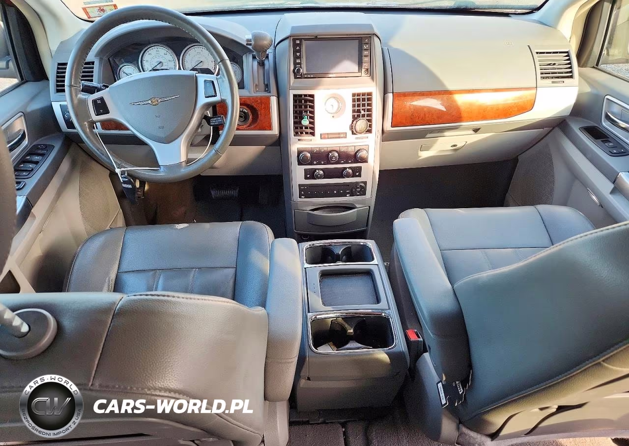 2008 Chrysler Town & Country Touring VIN:2A8HR54P28R841678 - 8