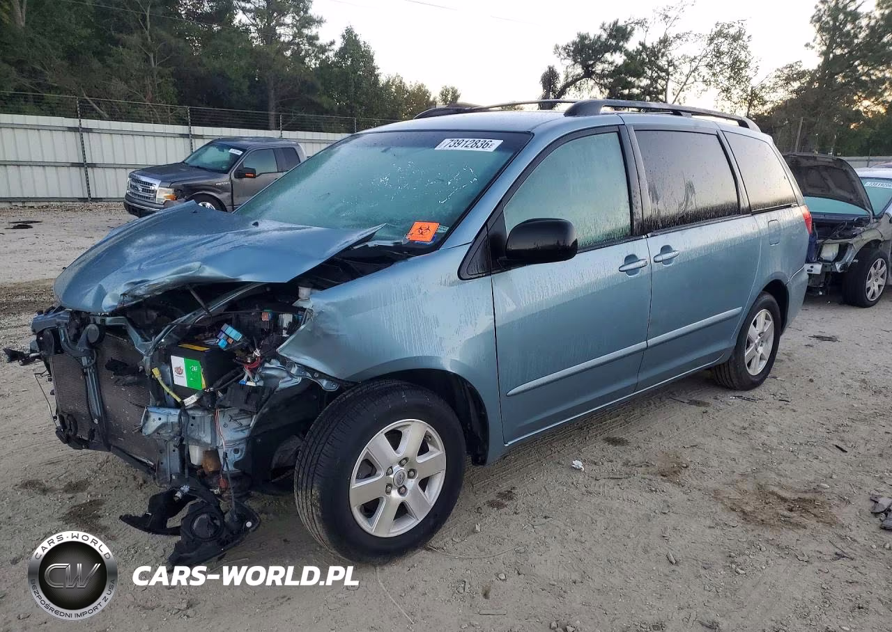2008 Toyota Sienna Le 8-Passenger – zdjęcie 1 z 12