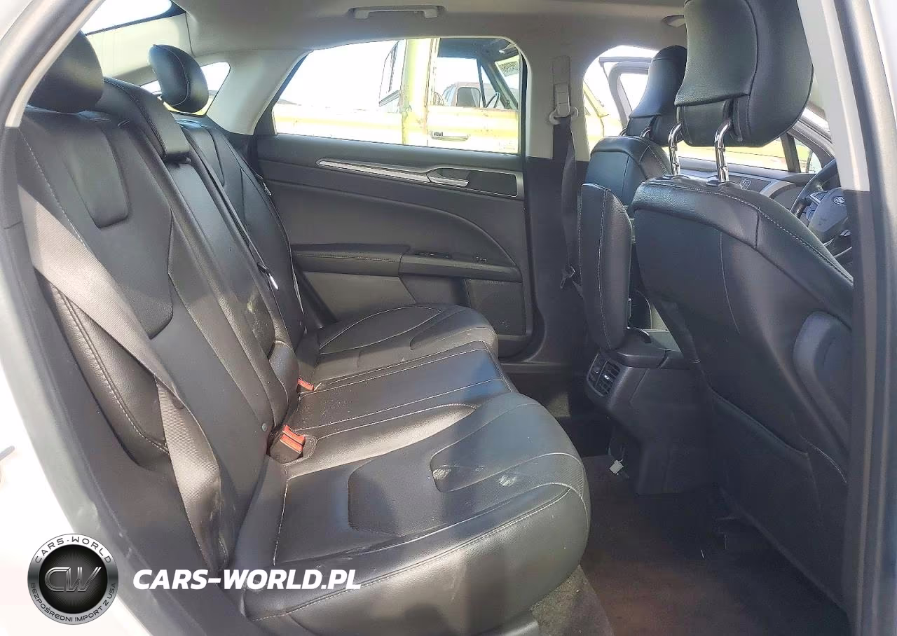 2014 Ford Fusion Titanium VIN:3FA6P0D95ER326677 - 10