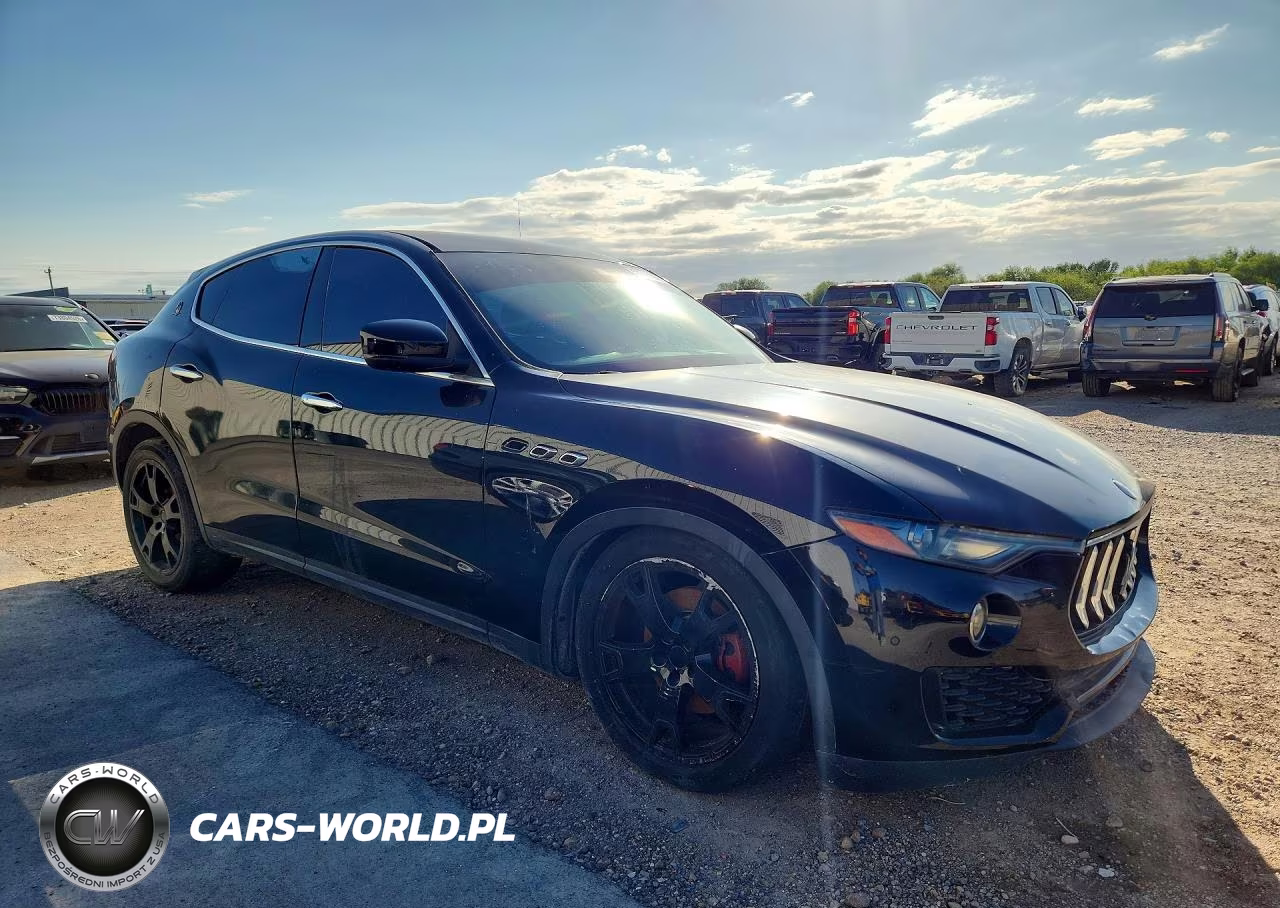 2017 Maserati Levante VIN:ZN661XUAXHX237681 - 4