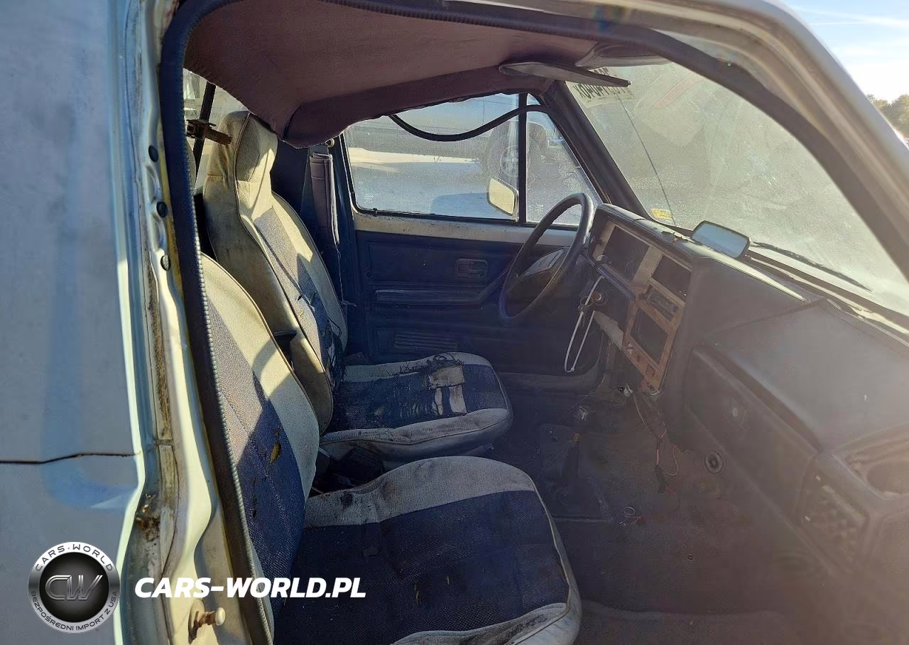 1982 Volkswagen Rabbit Truck VIN:1V1KB0177CV071687 - 10