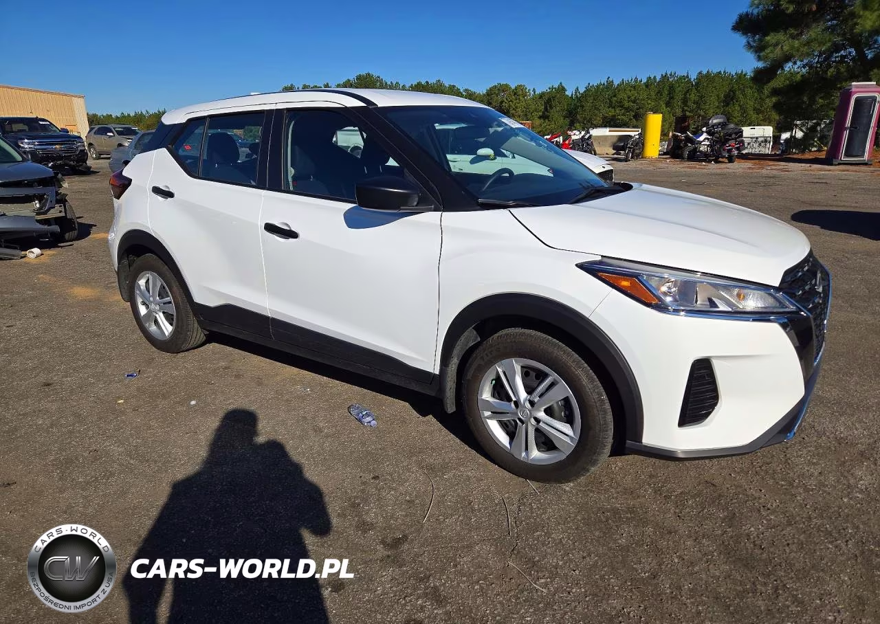 2025 Nissan Kicks Play S VIN:3N1CP5BV0SL490947 - 4