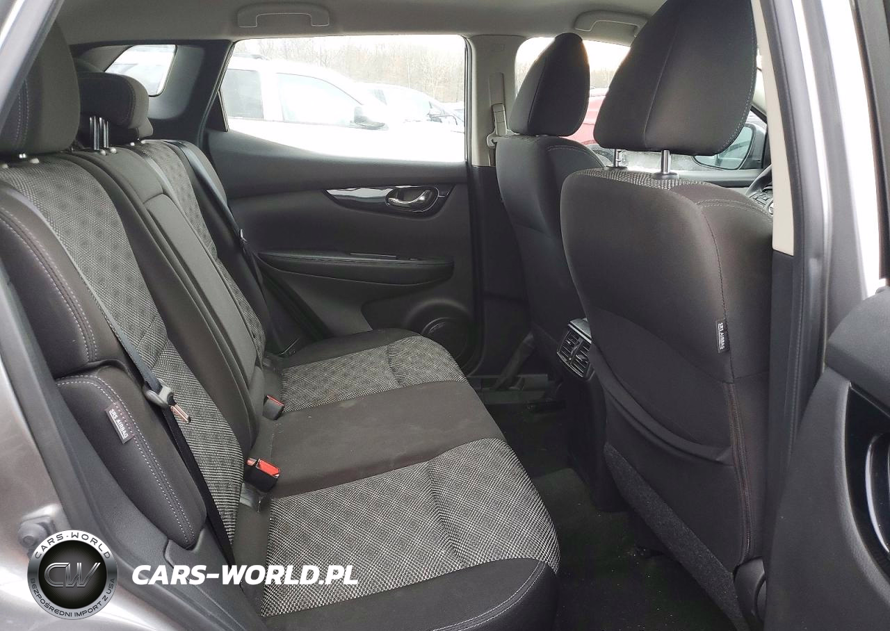 2020 Nissan Rogue Sport S VIN:JN1BJ1CW4LW641989 - 10