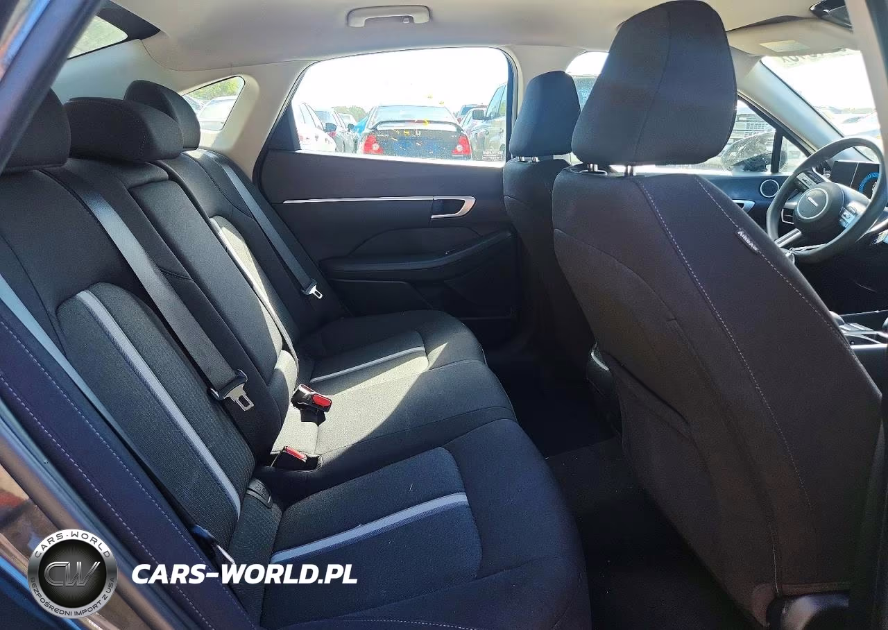 2025 Hyundai Sonata Sel VIN:KMHL64JA9SA439832 - 10