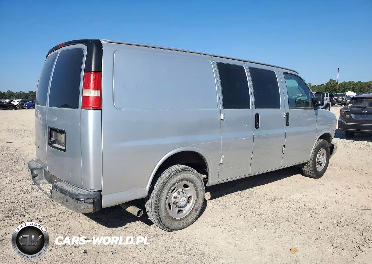 2016 Chevrolet Express G2500 VIN:1GCWGAFF9G1216358 - 3