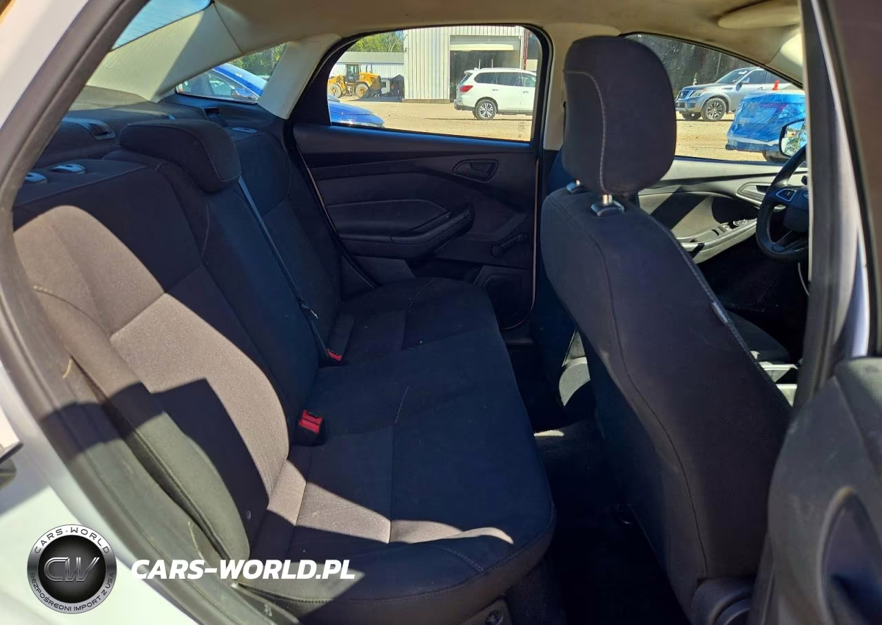 2017 Ford Focus S VIN:1FADP3E23HL297936 - 10