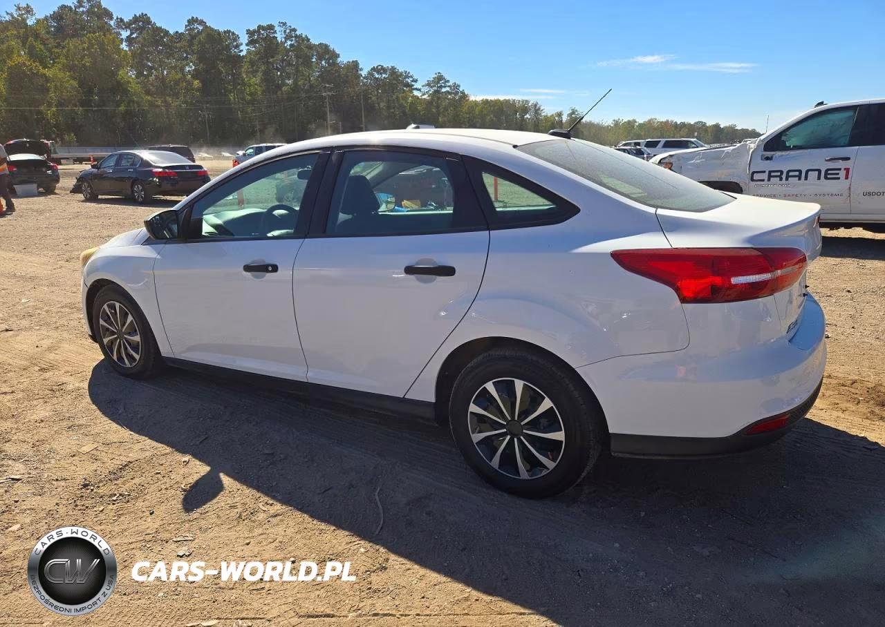 2017 Ford Focus S VIN:1FADP3E23HL297936 - 2