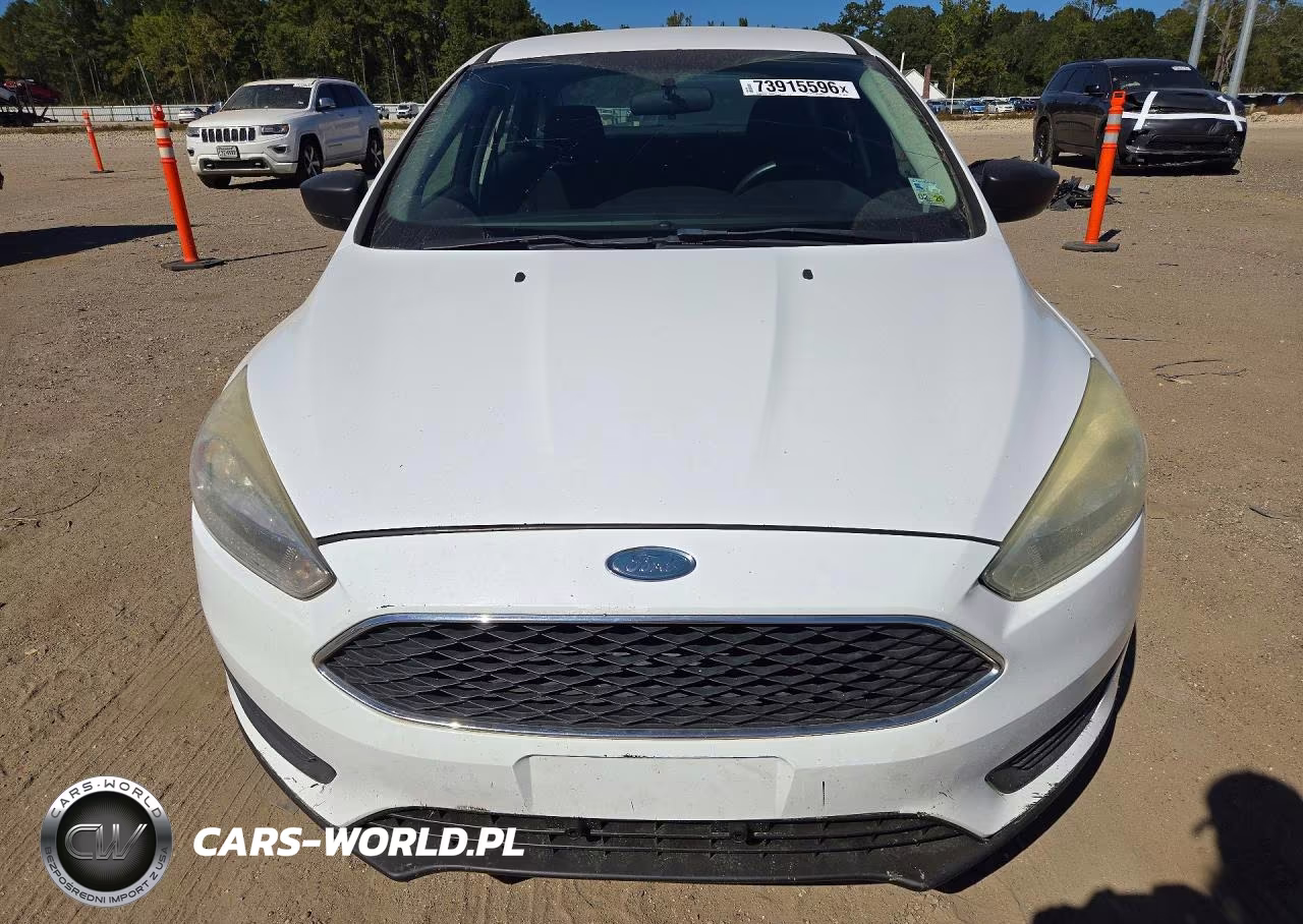2017 Ford Focus S VIN:1FADP3E23HL297936 - 5