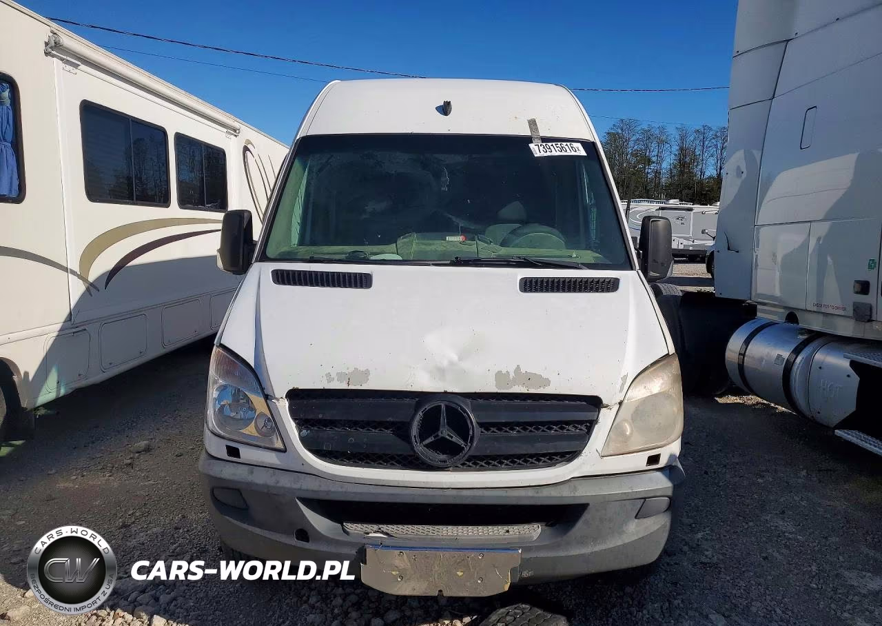 2011 Mercedes-Benz Sprinter 2500 Delivery Van VIN:WD3PE8CC8B5512867 - 5
