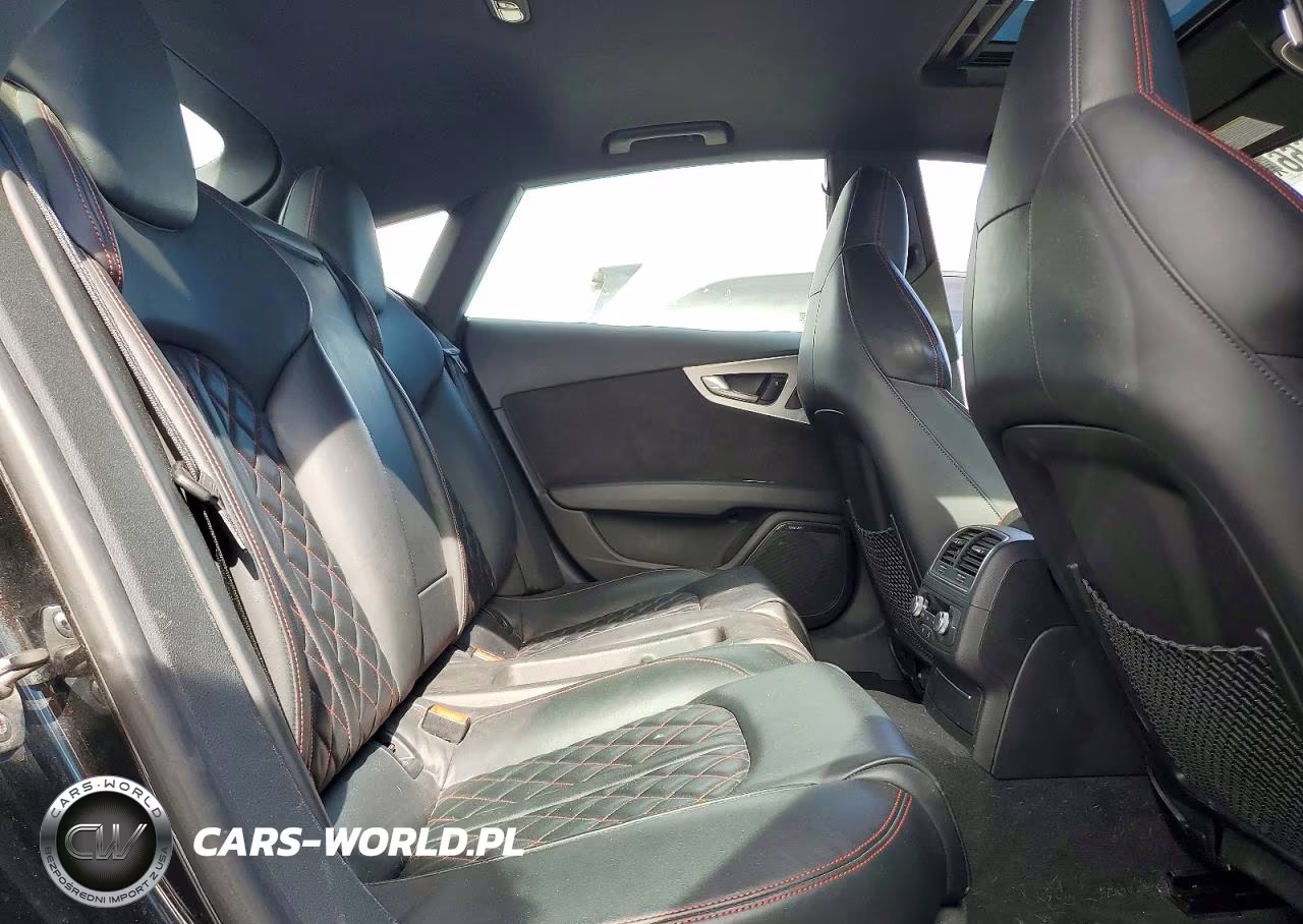 2018 Audi A7 Premium Plus VIN:WAUW3AFC8JN047819 - 10